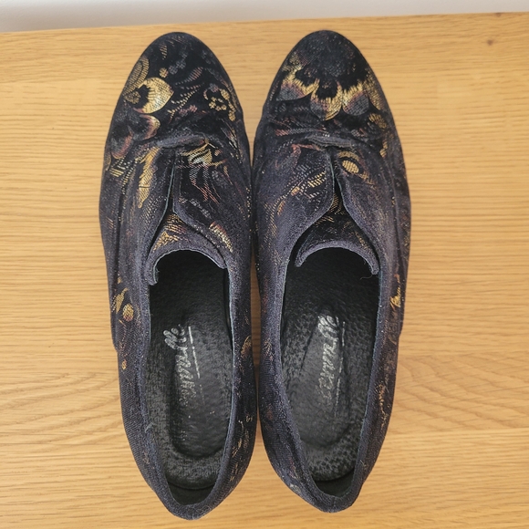 L'INTERVALLE Floral Loafers Oxford Shoes Size 37 US 6.5 Jacquard Black Velvet - Picture 3 of 9